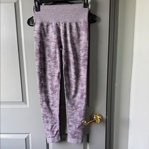 Gymshark Girls' Mauve Camo Leggings